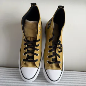 Converse NEW Unisex Chuck Taylor All Star Leather Hi Top Shoes Size 8 or 10 B144 thumbnail 9