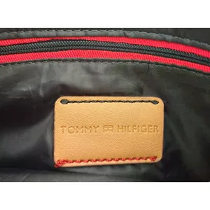 Tommy Hilfiger Bag Womens Size Crossbody Red Adjustable Strap Goldtone‎ Logo thumbnail 6
