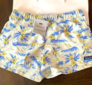 New Patagonia net plus shorts: size woman’s small and still has tags thumbnail 1