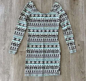 Womens Charlotte Russe Blue Aztec Bodycon Dress - S thumbnail 1