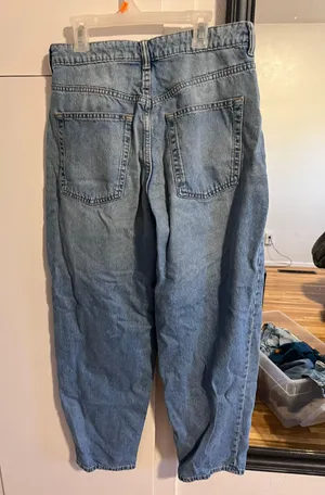 Divided Mom Jeans thumbnail 2