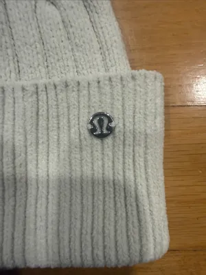 Lululemon athletica winter hat size os thumbnail 2