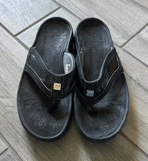New Balance Black Flip-Flop Sandals thumbnail 1