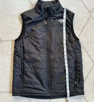 The North Face Lightweight Puffer Vest Youth Lrg - Women's S/XS thumbnail 2