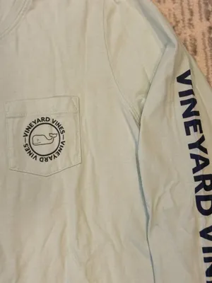Vineyard Vines women's medium blue long sleeve shirt thumbnail 5