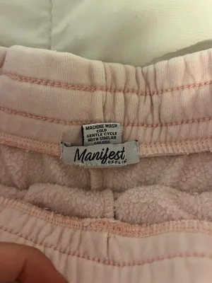 Light pink sweatshorts thumbnail 2