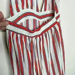 Urban Outfitters Raven striped Plunging Halter‎ Style cropped Jumpsuit sz S thumbnail 8