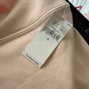 Old Navy sz S light pink‎ active shorts NWT thumbnail 6