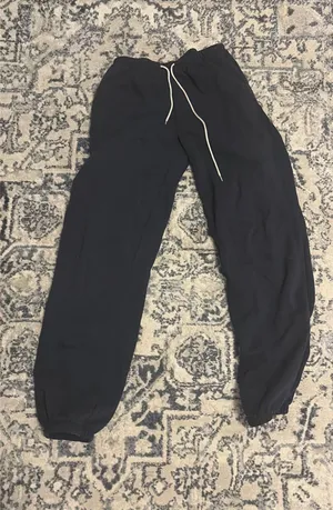 Brandy Melville Sweatpants thumbnail 1