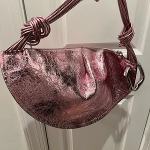 NWOT Cult Gaia Estrella metallic tote bag Cameo Pink thumbnail 9