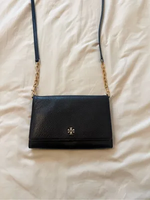 TORY BURCH | Black Georgia Pebbled Leather Fold over with gold chain detail thumbnail 3