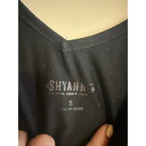 Shyanne Womens Black V-Neck Camisole Tank Top‎ Crochet Trim Small thumbnail 2