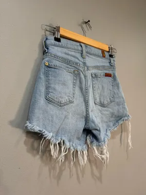 Light Denim Seven7 Destroyed Hem Jean Shorts Size 24 EUC thumbnail 4