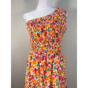 BTFBM‎ One Shoulder Maxi Dress Womens Medium Multicolor Excellent Floral Smocked thumbnail 6