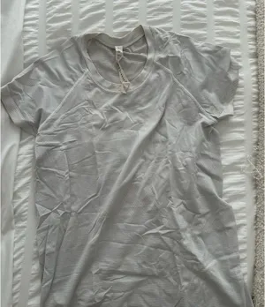 White Lululemon Top thumbnail 1