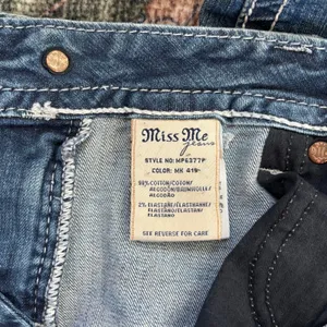 Vintage Miss Me Denim Capri Jeans 32 Angel Wing Embroidered Pockets Y2K Mcbling thumbnail 11