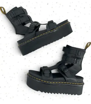Dr. Martens Giavanna Black Leather Platform Sandals Buckles Gladiator Fit Size 9 thumbnail 1