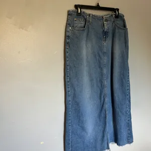 Vintage Hydraulic Women's Denim Skirt Size Large 11/12 thumbnail 2