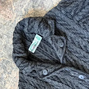 Aran Crafts Ireland 100% Merino Wool Cable Knit Button Cardigan Gray Large thumbnail 4