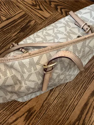 Michael Kors Vanilla Jet Set Travel Signature MK Tote Bag thumbnail 4