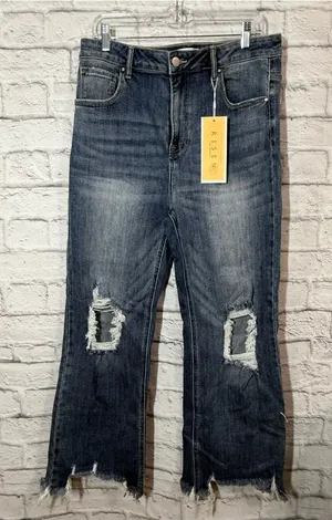 Risen Medium Wash Distressed Cropped/Ankle Jeans - 1X thumbnail 1