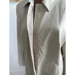 Classiques Entier Vintage Women's Beige Trench‎ Coat, Collared, Size Large thumbnail 2