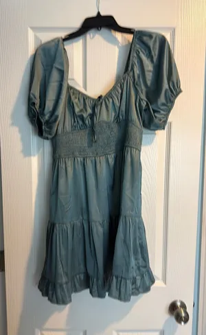 Von Maur Dress thumbnail 1