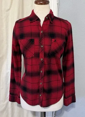 Abercrombie & Fitch Red‎ black Check Plaid Button Down Womans Career Shirt S thumbnail 1