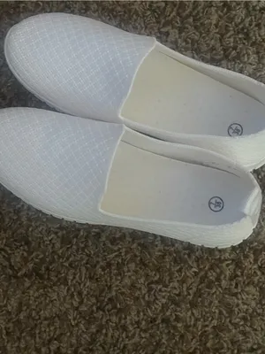 Source Unknown White Women’s Slip-On Flats thumbnail 3