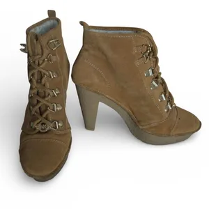Michael‎ Kors Tan Chestnut Suede Lace Up Chunky Heel Ankle Boots Women 6M Y2k thumbnail 1