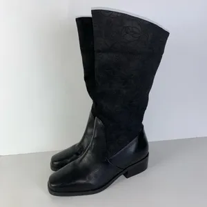 Black Floral Rose Embossed Suede Leather Boots Women's Sz 7 M Markon Suela thumbnail 2