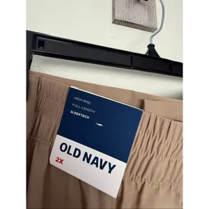 Old Navy Women’s 2X Khaki Sleek Tech Pants Athletic New thumbnail 4