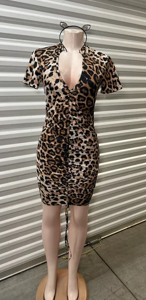 Sexy Leopard Print Mini Dress 🐆 | DIY Halloween Costume thumbnail 1