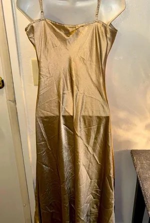 NEWPORT NEWS Gold satin long beaded sequins Slip nightgown lingerie NWTS size 6 thumbnail 3