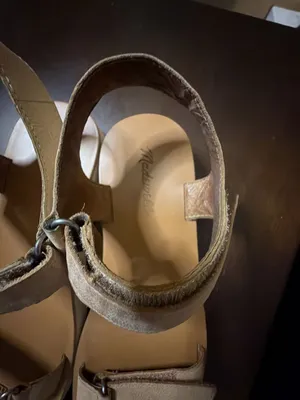 Madewell Beige Leather Platform Hook-and-Loop Ankle Strap Sandals thumbnail 2