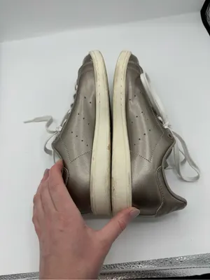 Adidas Stan smith Metallic Gray Low-Top Sneakers women’s size 8 sporty school thumbnail 5