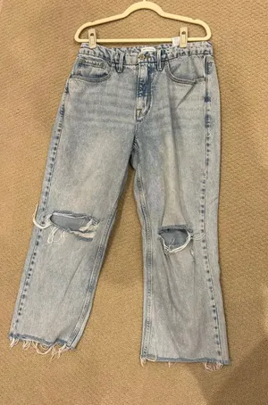 Good American Jeans thumbnail 1