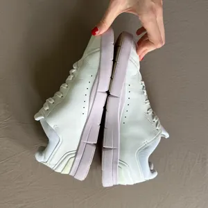On Running The Roger Advantage Sneakers thumbnail 3