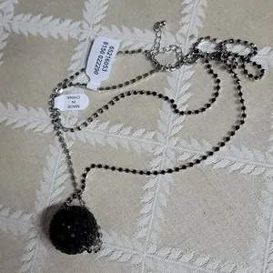 FREE PEOPLEDisco Disco Pendant Necklace In black thumbnail 2