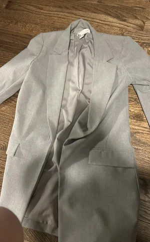 Blazer  thumbnail 1