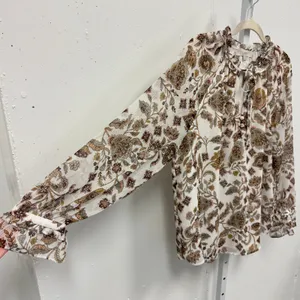 Loft Women's Paisley Floral Ruffle Neck Keyhole Blouse‎ Cream Brown Size M thumbnail 4