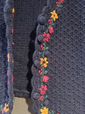 Exclusive Imports Womens Small Ramie Cotton Knit Vest Floral Embroidered Cottage thumbnail 2