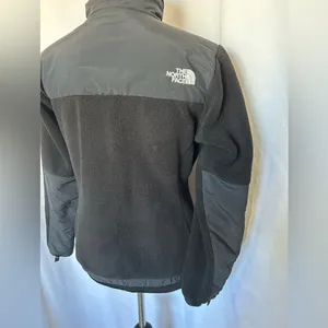 The North Face Polartec Heavyweight Fleece Women’s Jacket Black Size Small thumbnail 7