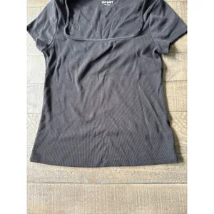 Old Navy Women's‎ Black Square Neck Short Sleeve Tee Size Medium thumbnail 4