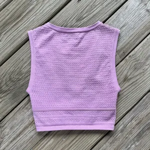 Aritzia Babaton Women's Pink Pointelle Sleeveless Crop Top Size S thumbnail 4