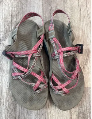 Chacos Z/Cloud 2 Womens Size 10 Pink Grey Strappy Toe Loop‎ Hiking Sandals thumbnail 1