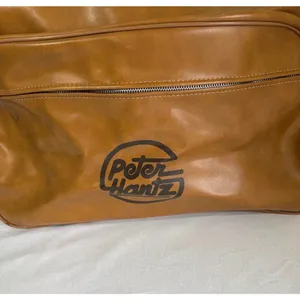 Vintage Peter Hantz Caramel Brown Faux Leather Travel Bag Shoulder Duffle thumbnail 4
