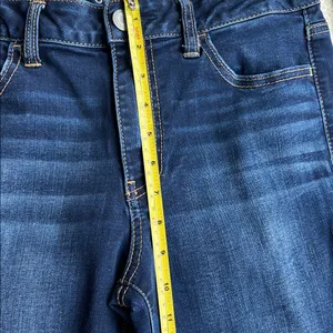 NWOT American Eagle Super Stretch Hi-Rise Jegging size 8 with acid washed areas thumbnail 11