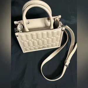 Steve Madden Quilted Mini Tote BNIKO Crossbody Purse Beige thumbnail 2