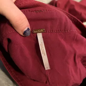 Free People Burgundy Suede Paperbag‎ Waist Tie Belt Cropped Pants Size 6 thumbnail 5